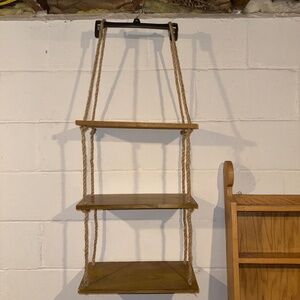 Three-tier hanging shelf